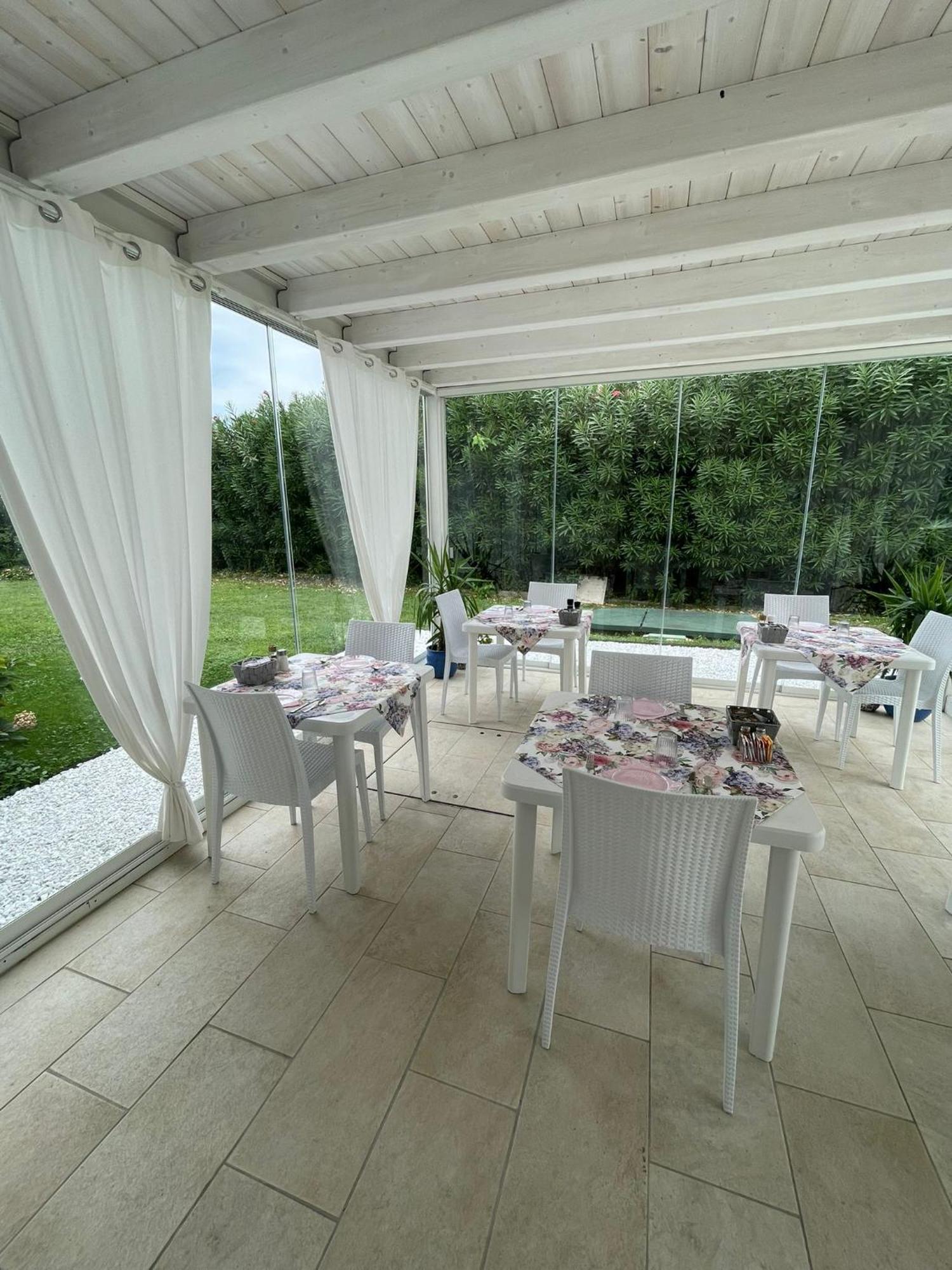 Bed And Breakfast Da Beatrice Sirmione Eksteriør bilde